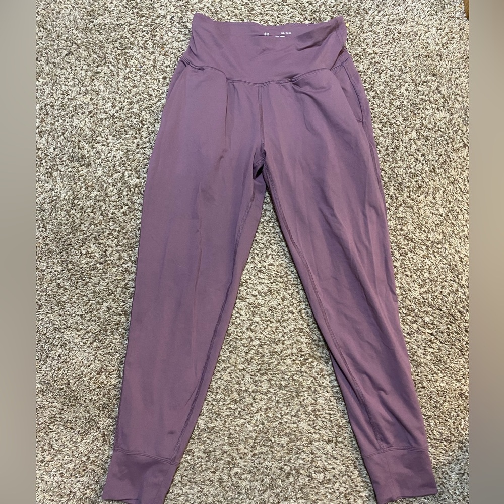 Size S under armour joggers